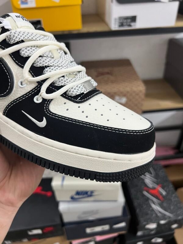 THE NORTH FACE   X AIR FORCE 1'07 LV8 BLACK/BEIGE NOIR/BEIGE(36-47.5) - Image 2
