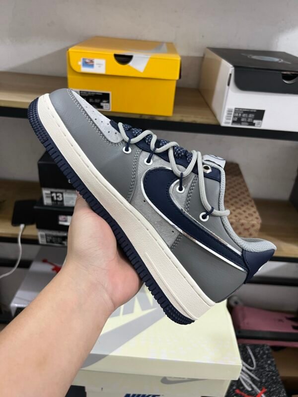 FRAGMENT DESIGN X AIR FORCE 1'07 LV8 BEIGE/DARK BLUE/GRAY BEIGE/BLEU FONCE/GRIS(36-47.5) - Image 3