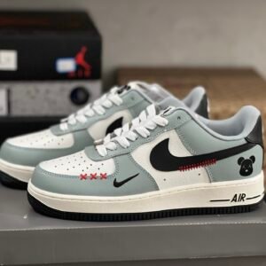 Bearbrick x Air Force 1 low White/Light Green/Black(36-47.5)