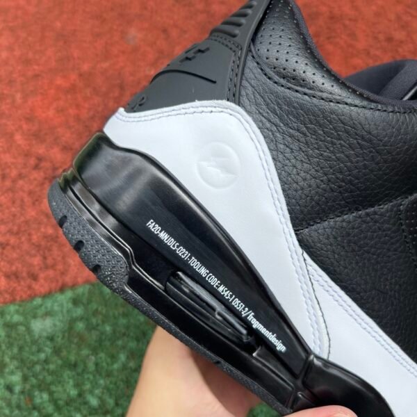 Fragment Design x Air Jordan 3 Retro SP Black White(40-48.5) - Image 8