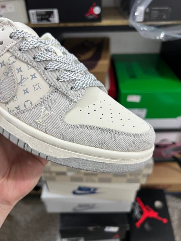 LV X NIKE DUNK LOW RETRO WHITE Gray(36-47.5) - Image 6