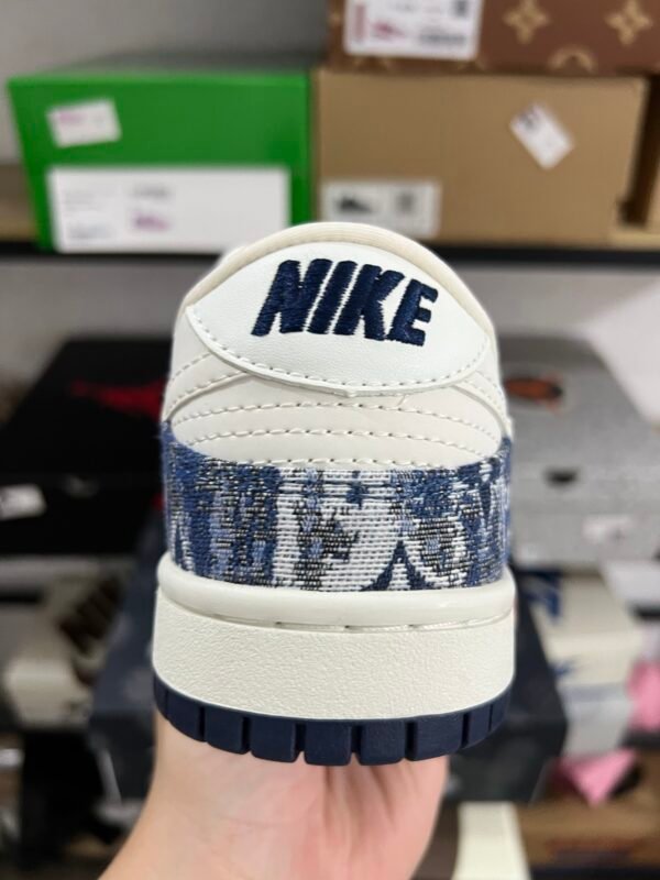 LV X NIKE DUNK LOW RETRO WHITE BLUE-WHITE(36-47.5) - Image 6