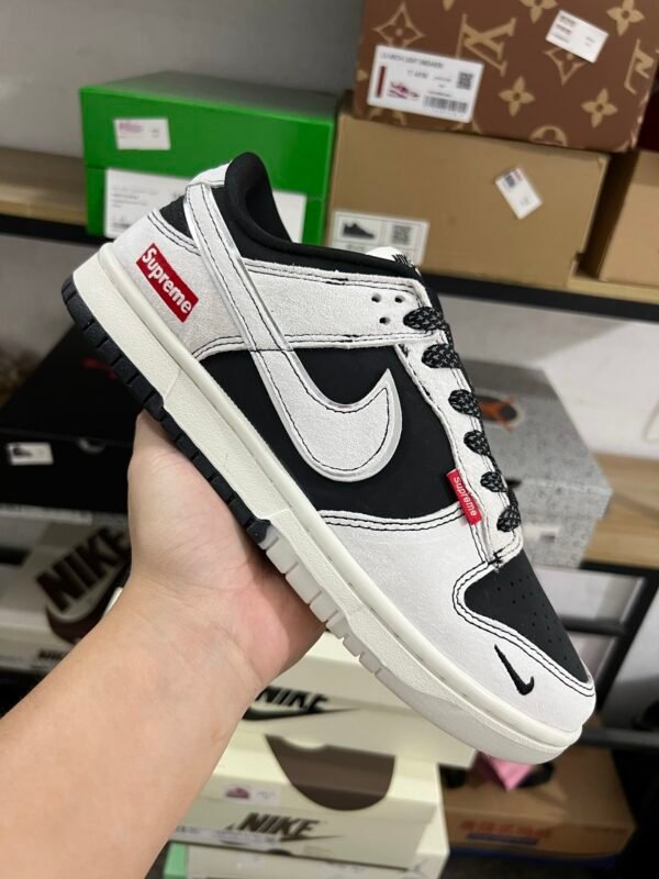 SUPREME X NIKE DUNK LOW RETRO WHITE BLACK-WHITE BLANC BLANC NOIR(36-47.5) - Image 2