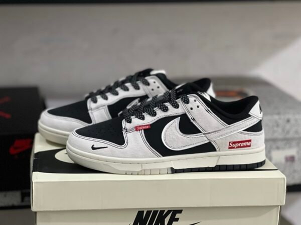 SUPREME X NIKE DUNK LOW RETRO WHITE BLACK-WHITE BLANC BLANC NOIR(36-47.5)