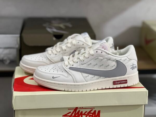 SUPREME X Travis Scott x AIR JORDAN 1 LOW White/Grey(36-47.5)