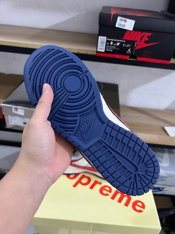 SUPREME X NIKE DUNK LOW RETRO BEIGE/BLUE/RED BEIGE/BLEU/ROUGE(36-47.5) - Image 5