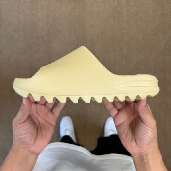 Yeezy Slide Dessan(37-48.5) - Image 7
