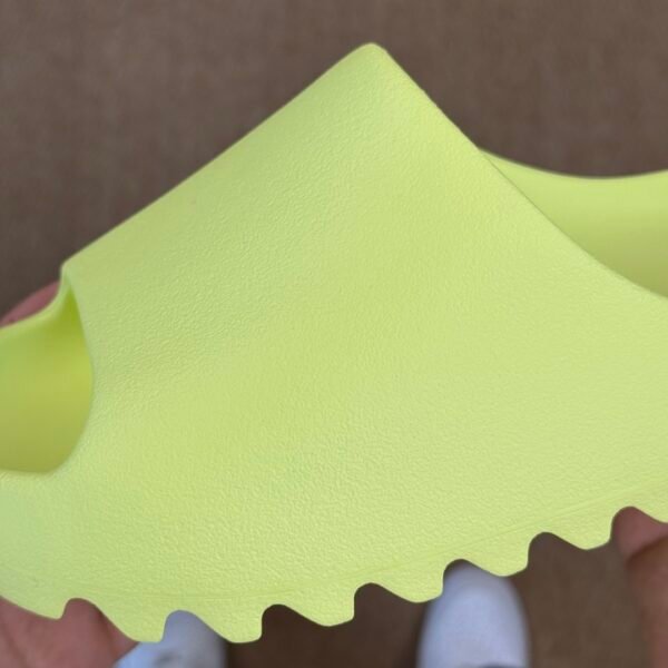 Yeezy Slide Glow Green(37-48.5) - Image 4