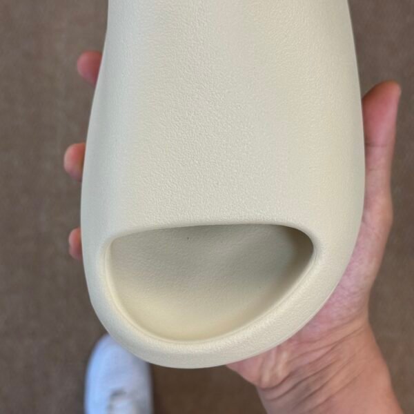 Yeezy Slide Bone(37-48.5) - Image 2