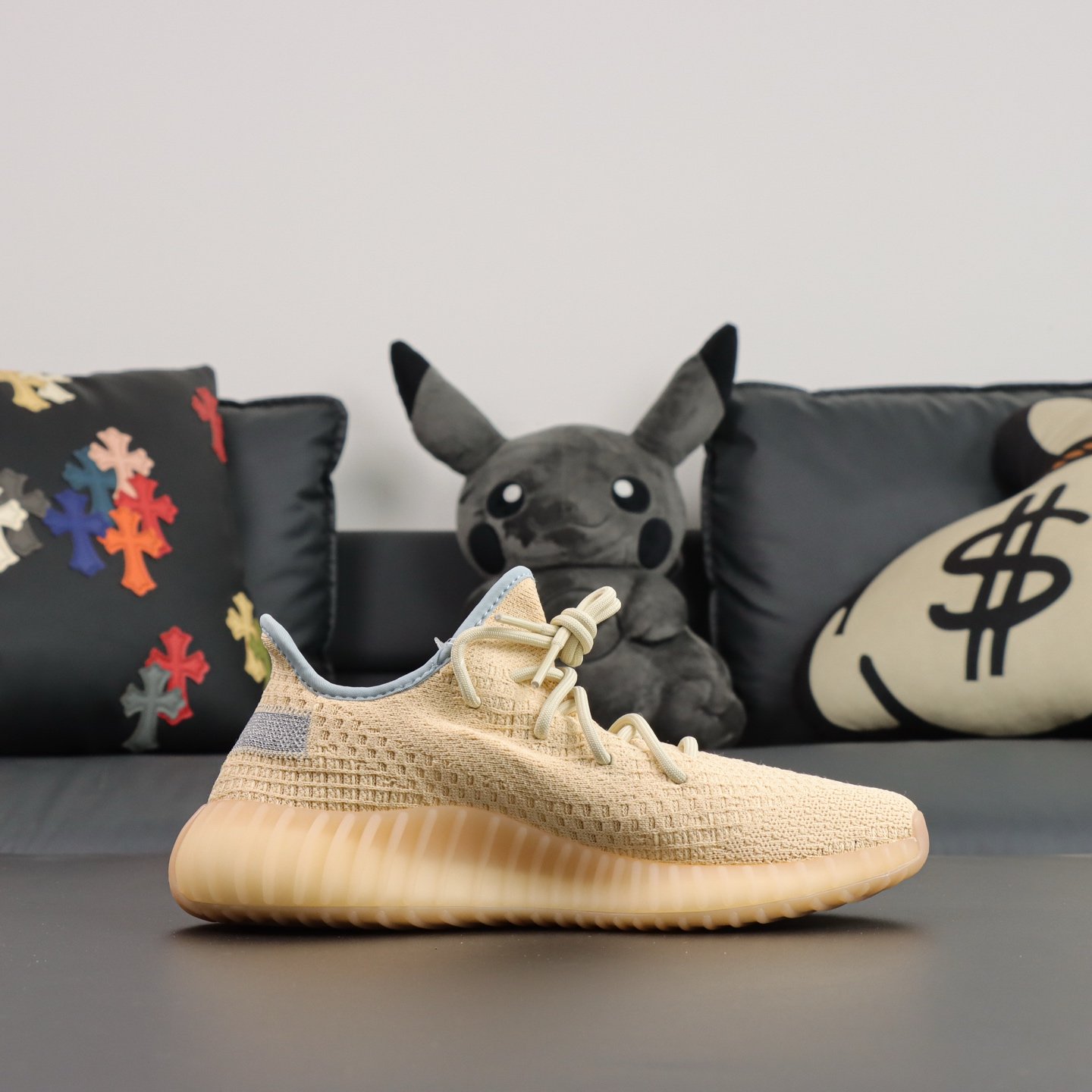 Yeezy 350 v2 linen(36-48.5) - Image 3