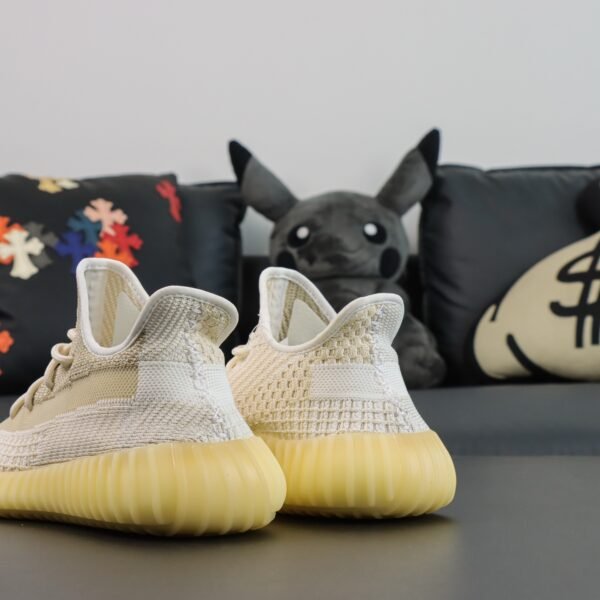 Yeezy boost 350 v2 Osidation(36-48.5) - Image 5