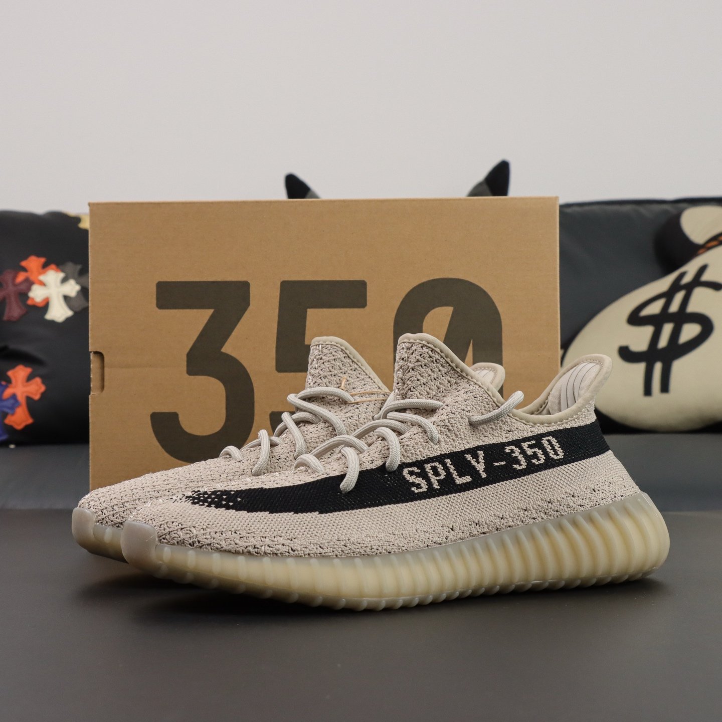 Yeezy boost 350 v2 Slate(36-48.5) - Image 4