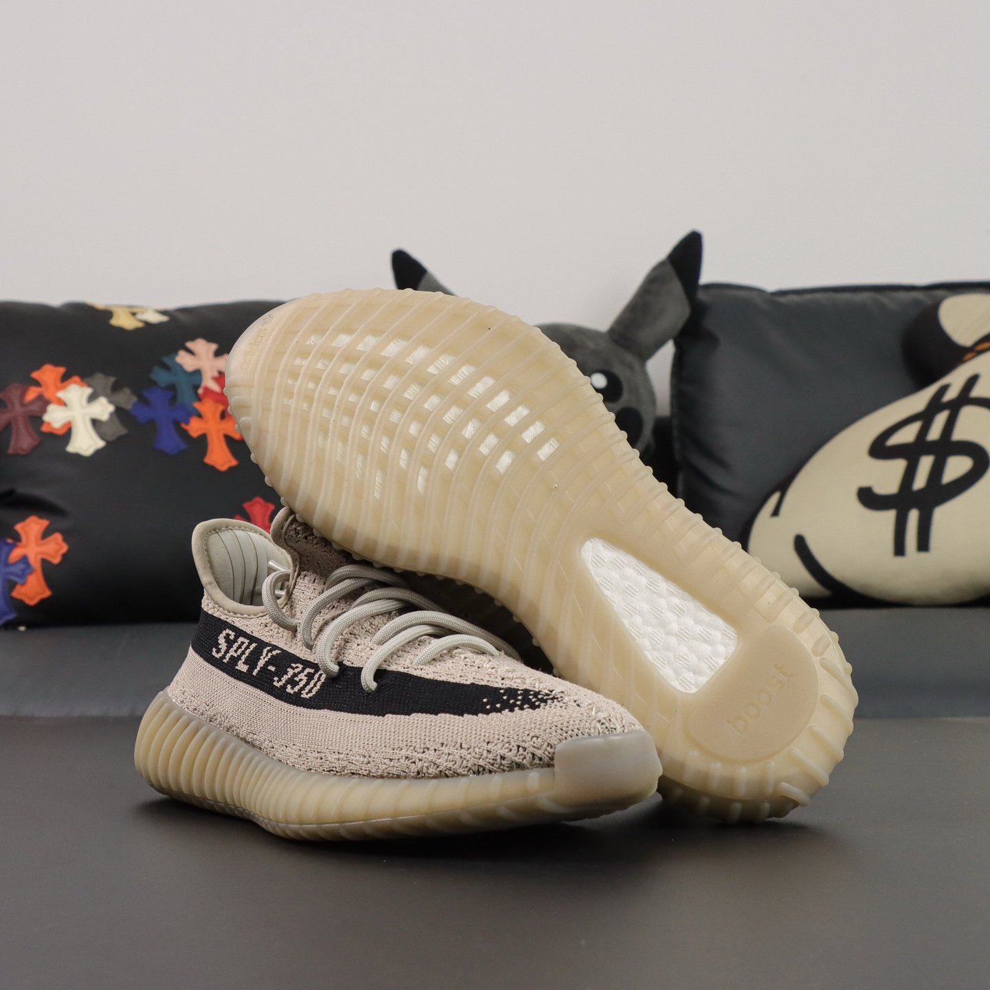 Yeezy boost 350 v2 Slate(36-48.5) - Image 5