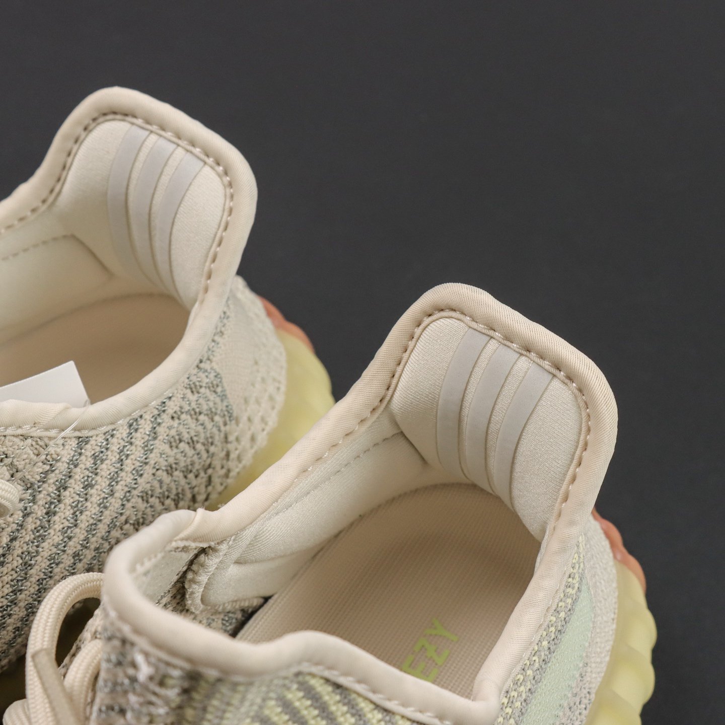 Yeezy 350 v2 Reflective Citrin(36-48.5) - Image 7