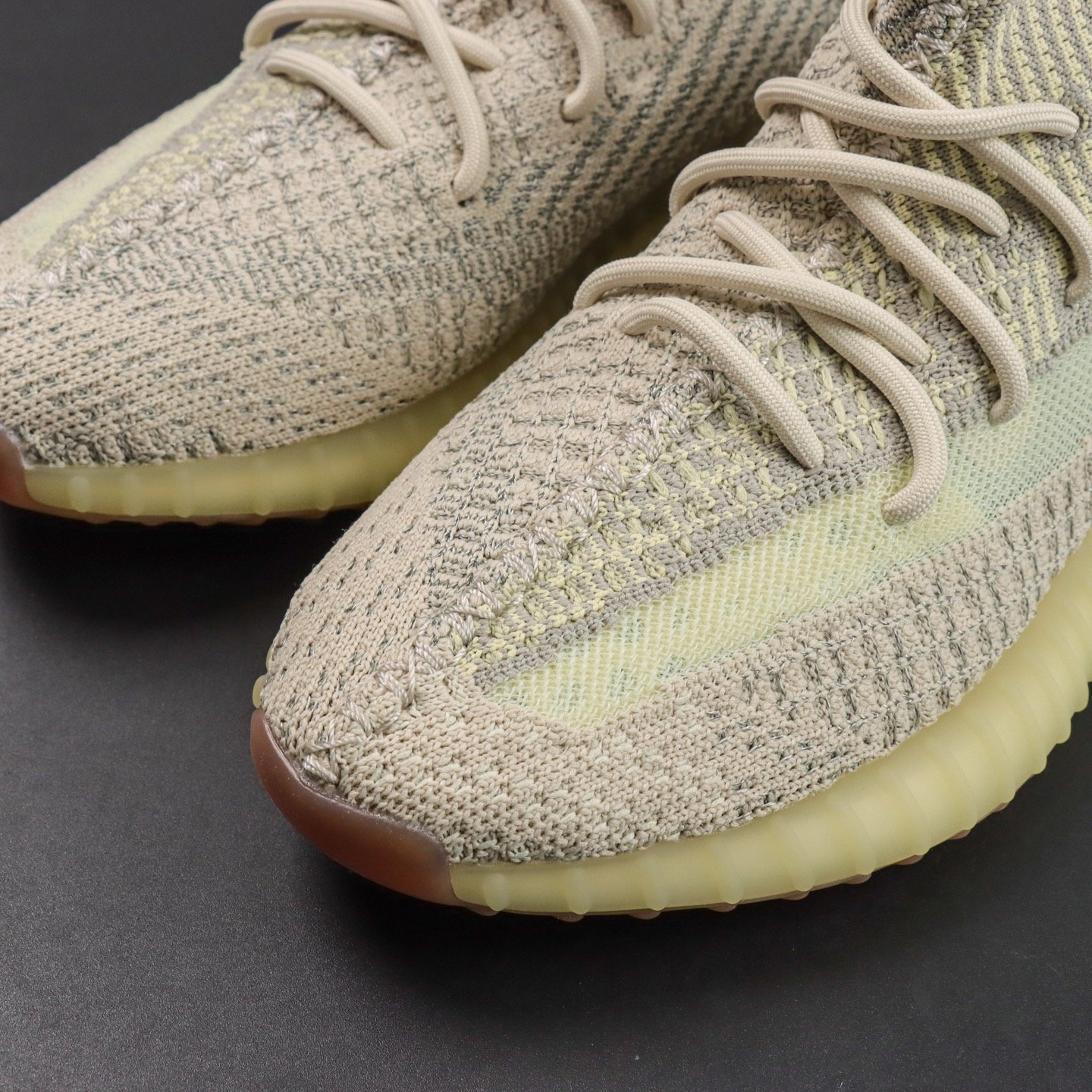 Yeezy 350 v2 Reflective Citrin(36-48.5) - Image 8