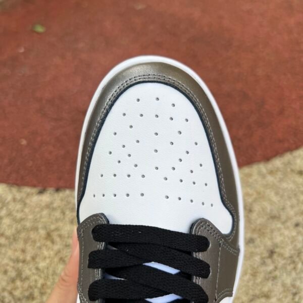 AIR JORDAN 1 LOW SE WHITE SLIVER PURPLE(36-46) - Image 7