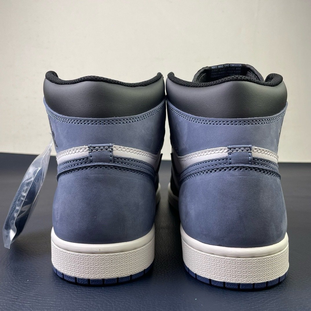 Air Jordan 1 Retro High OG Blue Moon(36-47.5) - Image 4