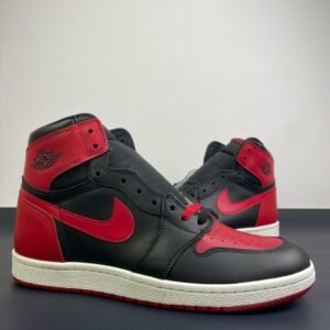 Air Jordan 1 Retro High OG Bred(36-47.5)