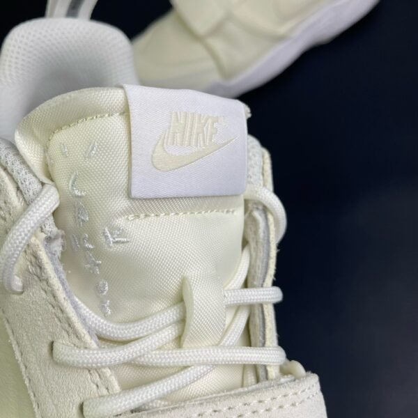 Travis Scott x Nike Shark-A-Don White(40-48.5) - Image 3
