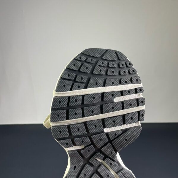 Balenciaga 3XL Sneaker Easter Eggs(35-45) - Image 11