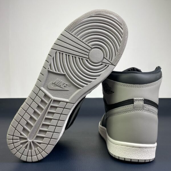 Air Jordan 1 Retro High 85 OG Reverse Shadow(40-47.5) - Image 18