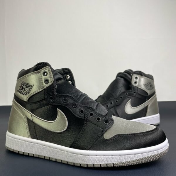 Air Jordan 1 Retro High OG Satin Shadow(36-47.5)