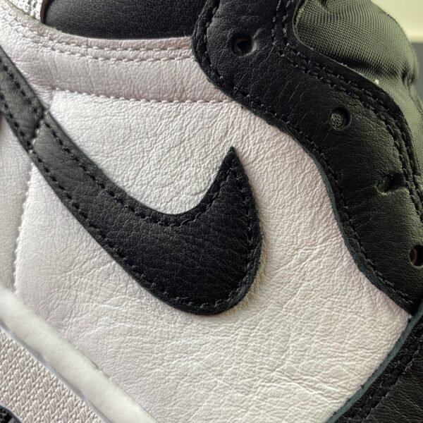 Air Jordan 1 High OG Retro “Silver Toe”(36-47.5) - Image 6