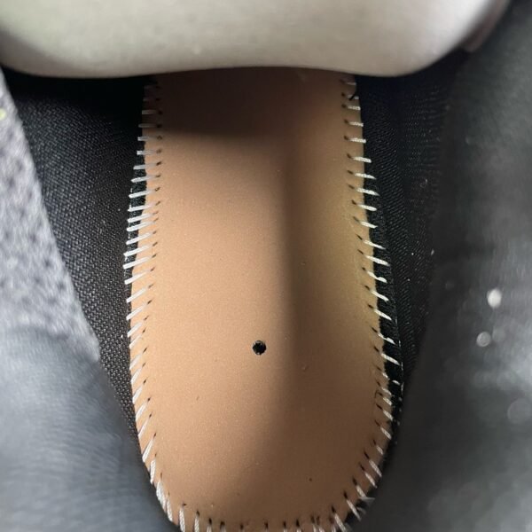 Balenciaga Runner 7.5 Black(35-46) - Image 13