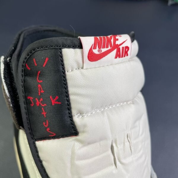 Air Jordan 1 x Travis Scott High OG White Brown(40-48.5) - Image 7