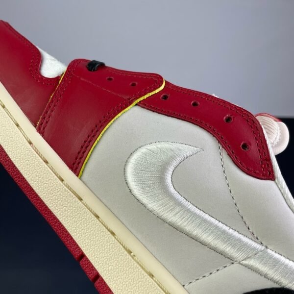 Trophy Room x aj1 Low OG ‘Home’（40-47.5） - Image 7