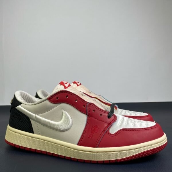 Trophy Room x aj1 Low OG ‘Home’（40-47.5） - Image 10