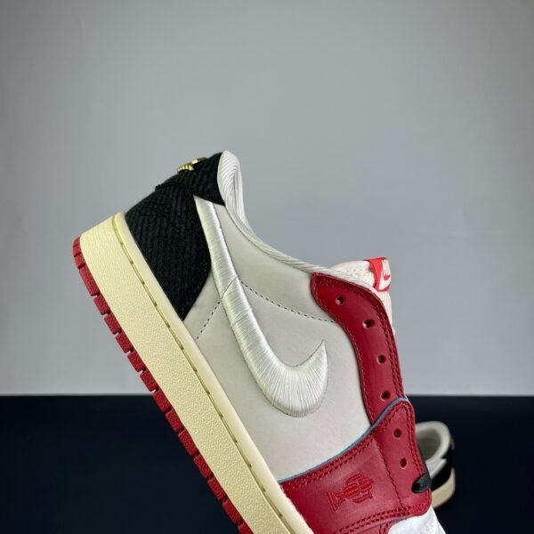 Trophy Room x aj1 Low OG ‘Home’（40-47.5） - Image 5