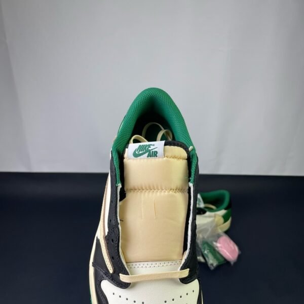 Travis Scott x NK Air Jordan 1 Low White Green Black（36-47.5） - Image 9
