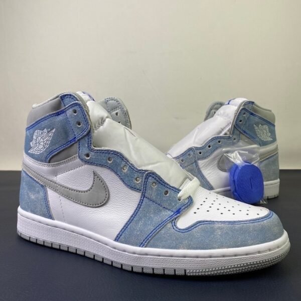 Air Jordan 1 Retro High OG 'Hyper Royal'(36-47.5)
