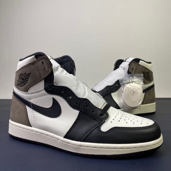 Nike Air Jordan 1 Retro High OG “Dark Mocha”（36-47.5）